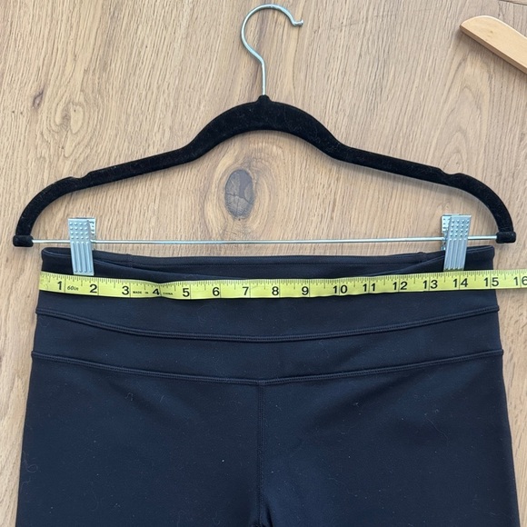lululemon athletica Black Cropped Pants - Picture 4 of 6
